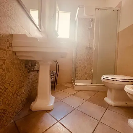 Hotel In Kale *